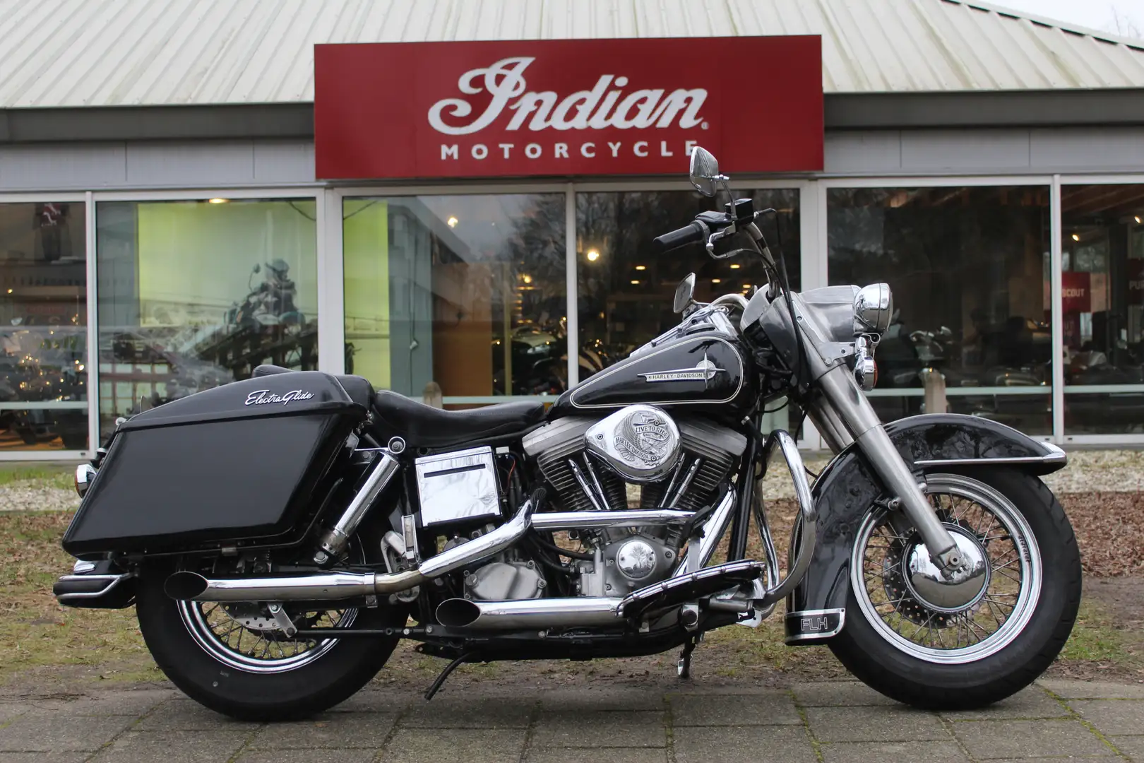 Harley-Davidson Electra Glide FLH Electra Glide Negru - 1