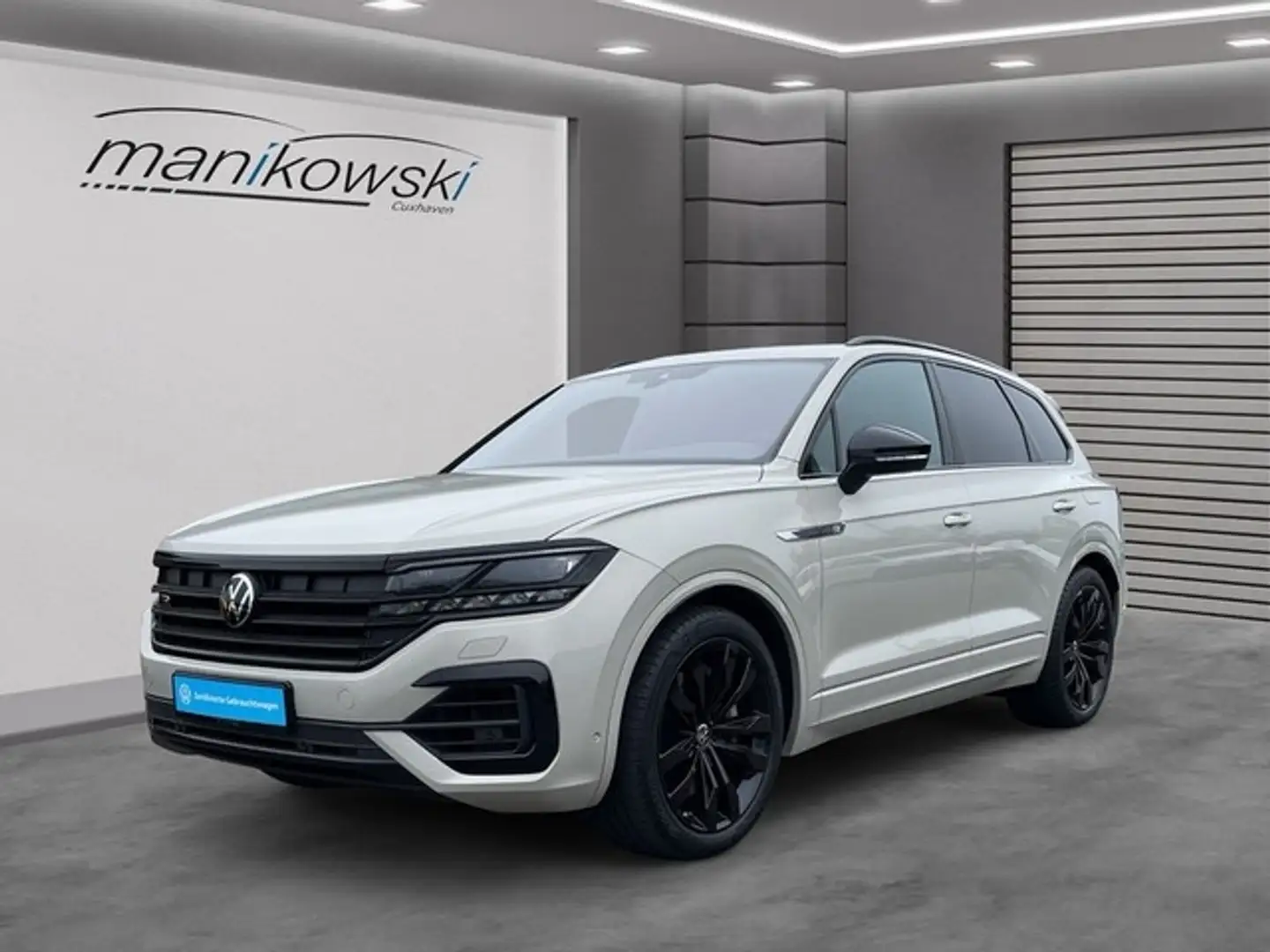 Volkswagen Touareg R 3.0TSI 4Motion eHybrid AHK+PanoD+Keyless+LED+ACC Béžová - 1