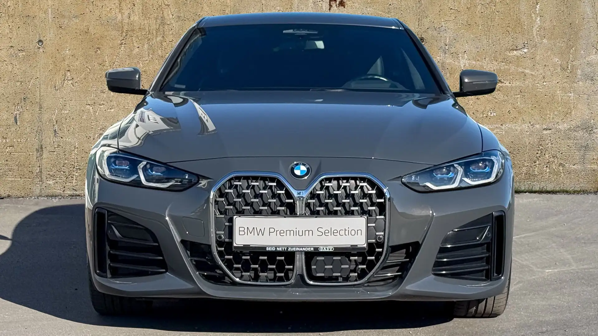 BMW 420 d xDrive M-Sportpaket Grau - 2
