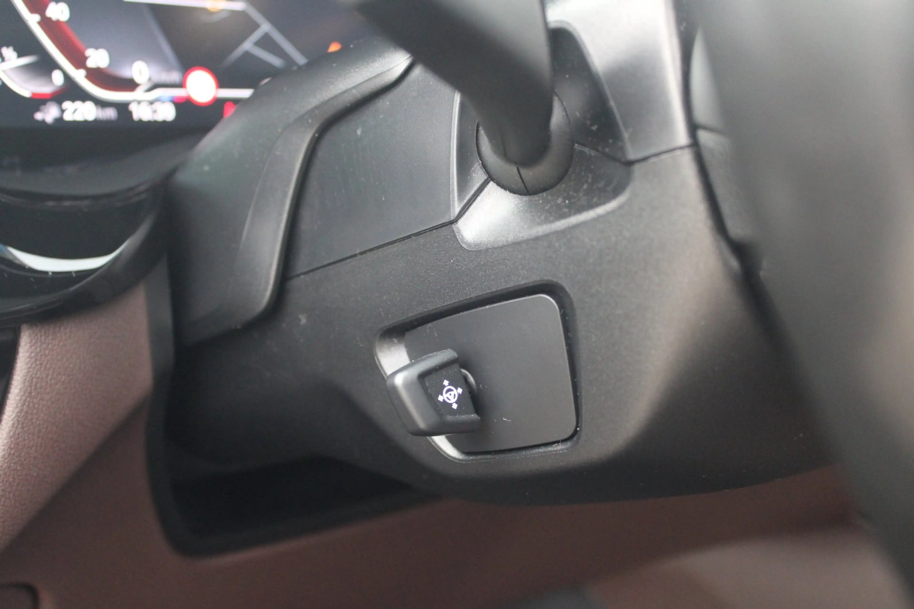BMW 545 5-serie 545e xDrive M-Sport | Pano | 360 | Laser | — photo 9