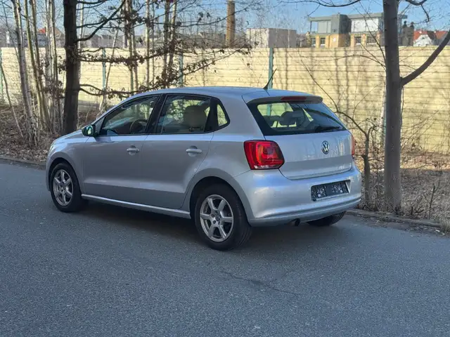 Volkswagen Polo view 7