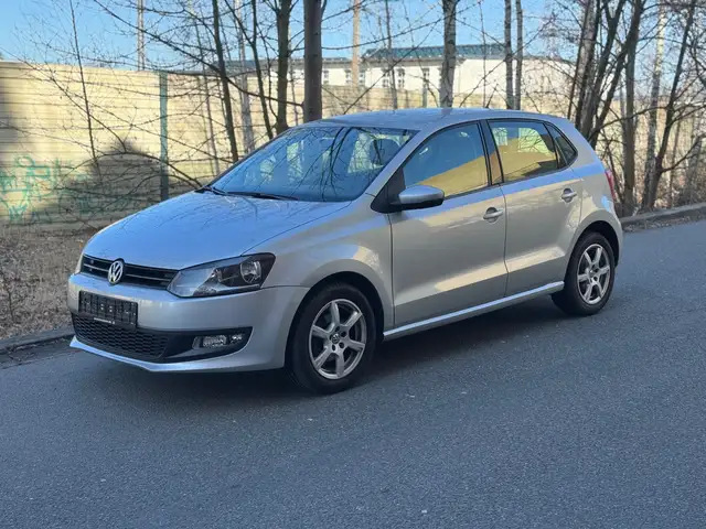 2010 Volkswagen Polo in Silver for sale