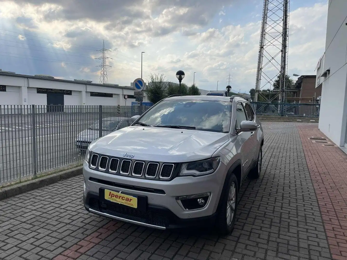 Jeep Compass 1.6 Multijet II 2WD Limited tetto apribile Grigio - 2