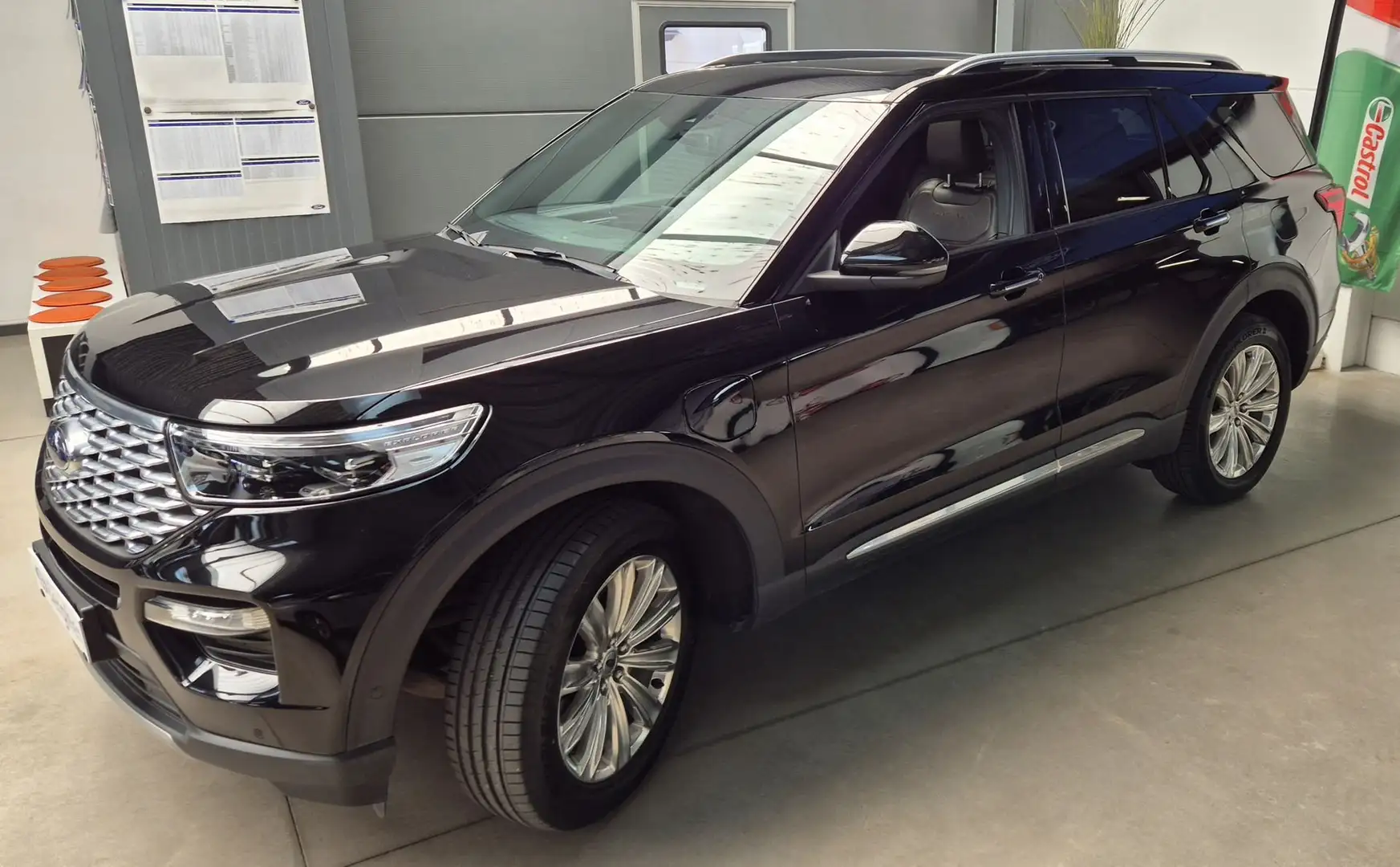 Ford Explorer EcoBoost PHEV Platinum AUT - 2