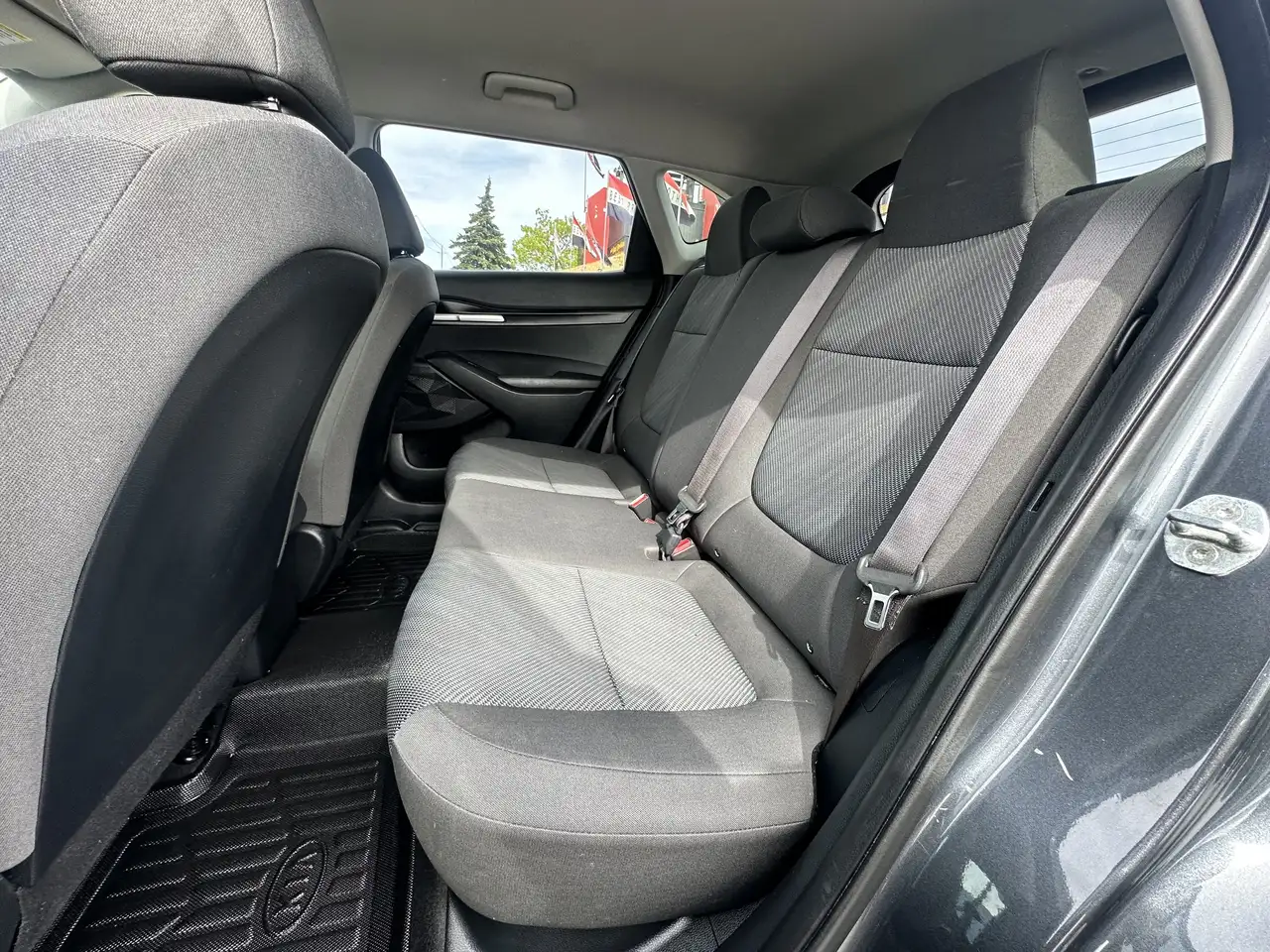 Kia Seltos снимка Kia Seltos