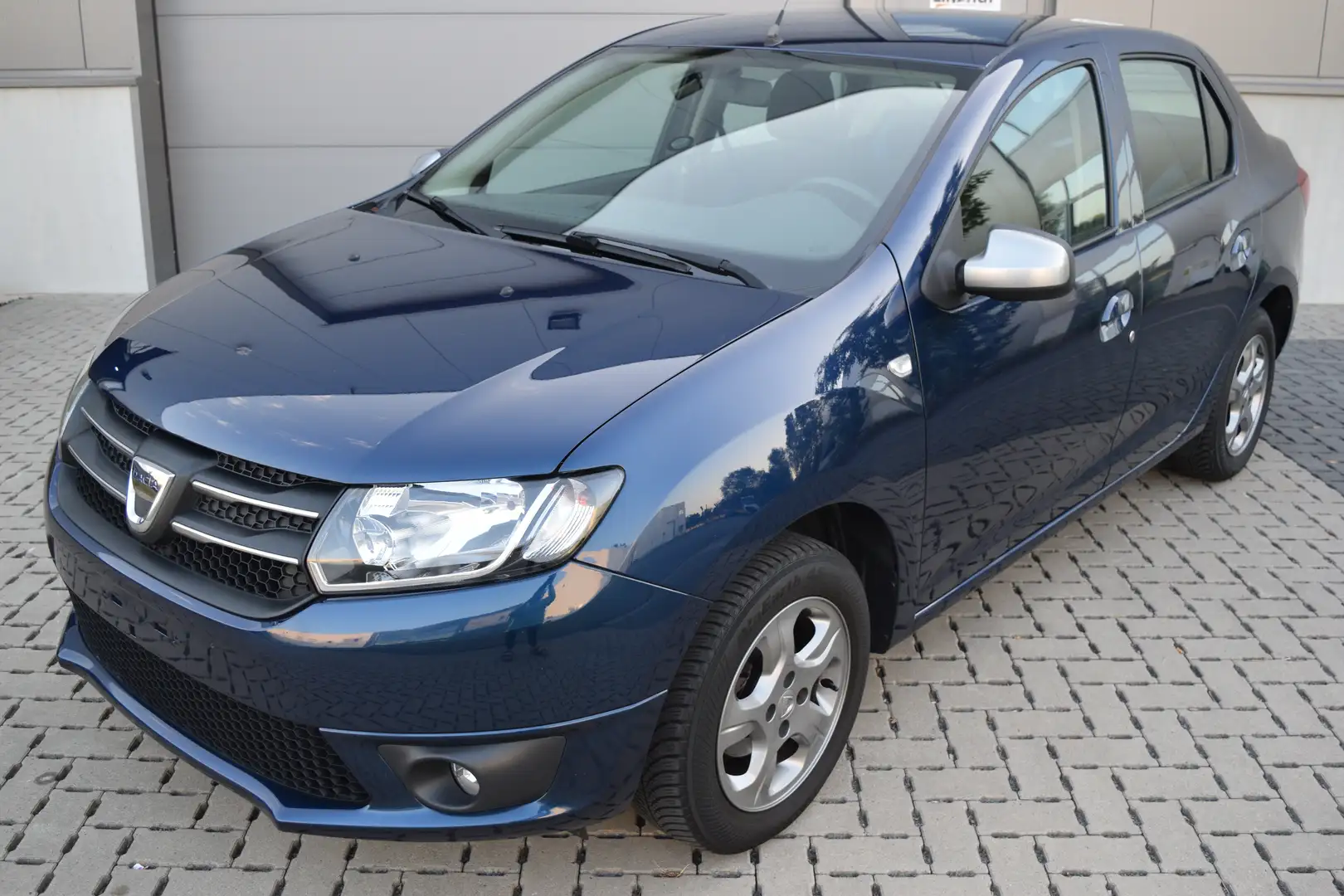 Dacia Logan 0.9 TCe Anniversary Kék - 1