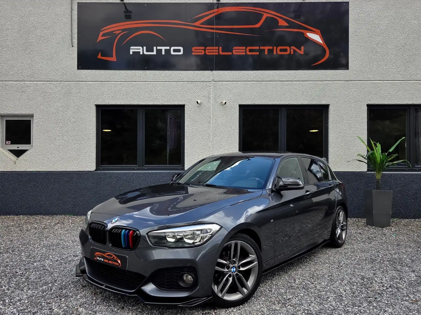 BMW 118 d(2.0) PACK M- KIT MAXTON COMPLET- VIRTUAL COCKPIT Gris - 1