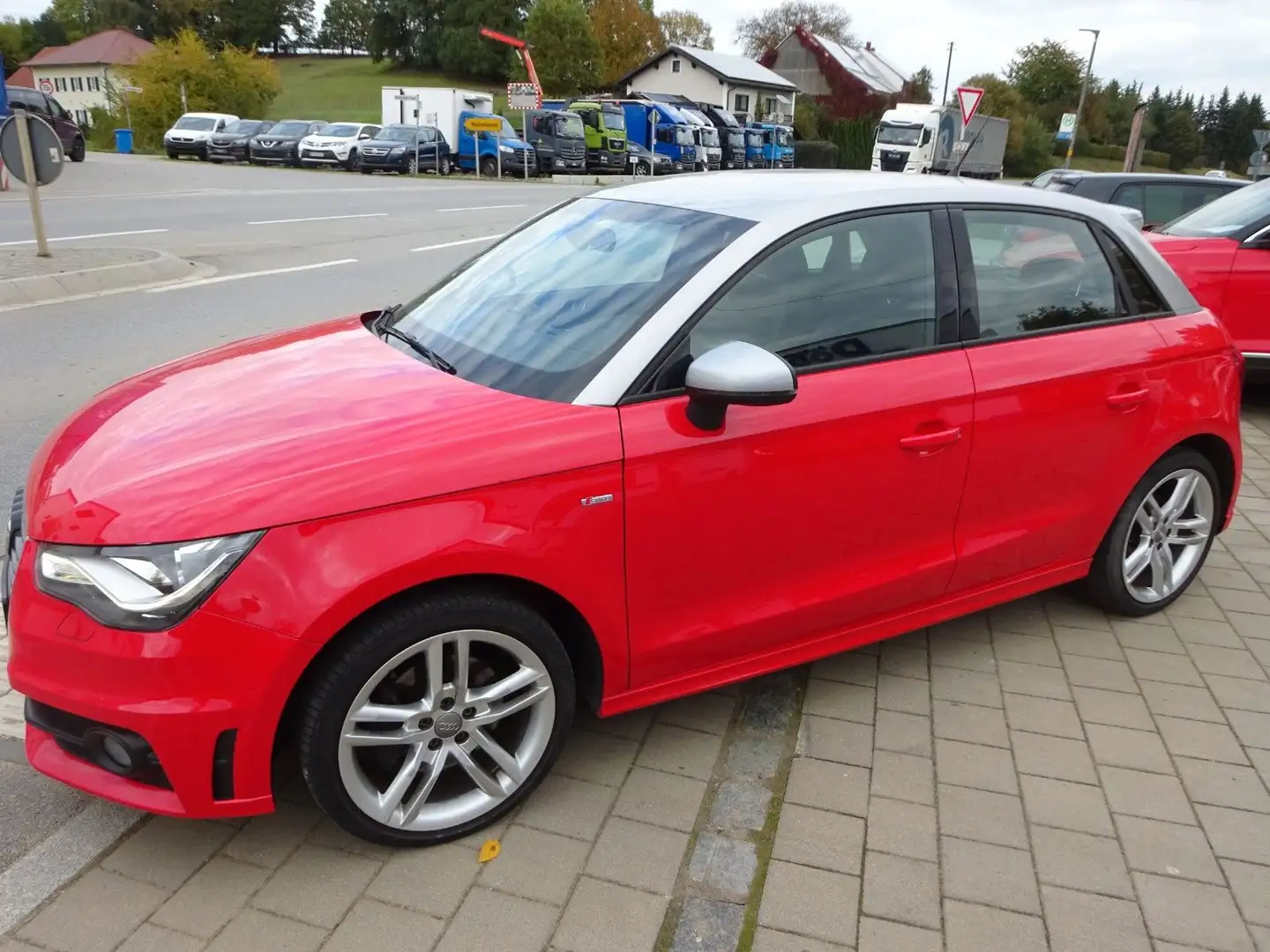 Audi A1 Sportback S line/Sportpaket/Euro 5 Rot - 2
