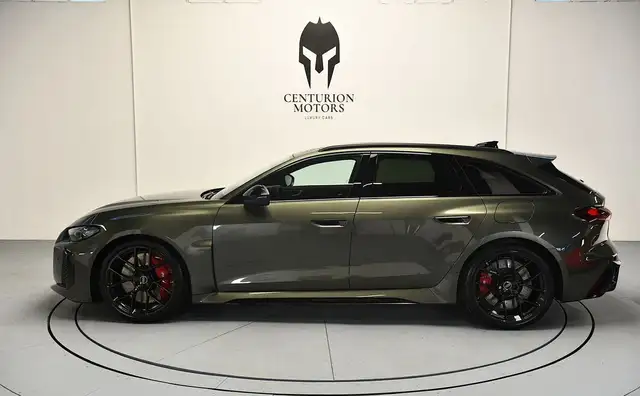 Audi RS5 view 6