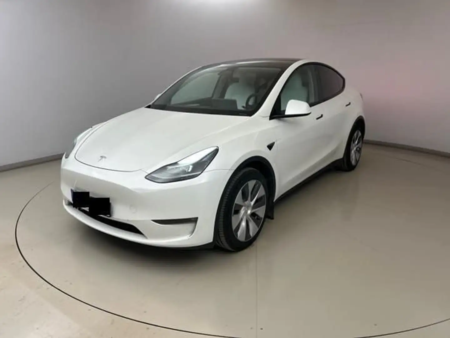 Tesla Model Y Dual Maximale Reichweite Dual AWD - 2