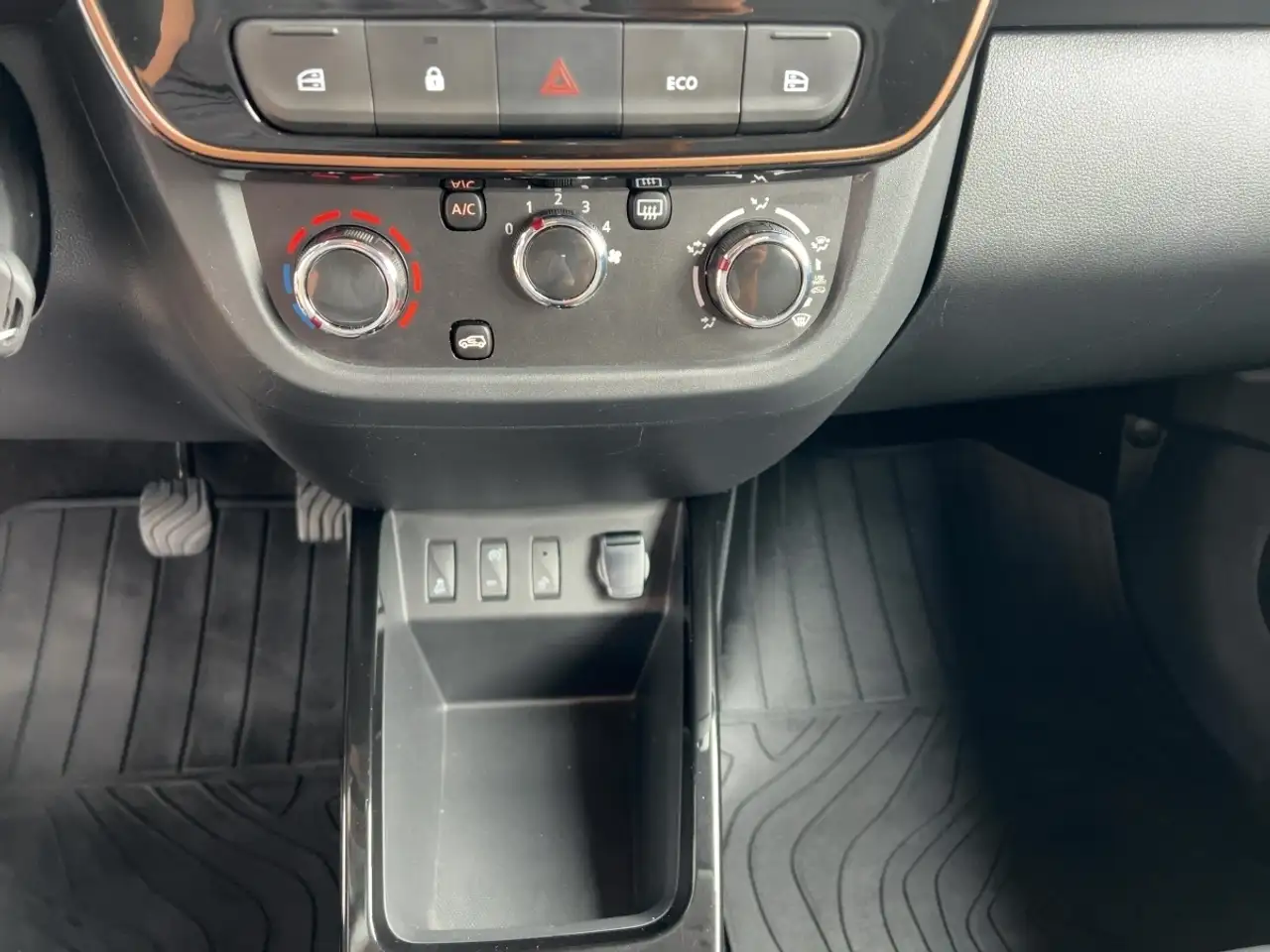 Dacia Spring Extreme ELECTRIC 65 Rückfahrkamera PDC ABS, миниатюра 17