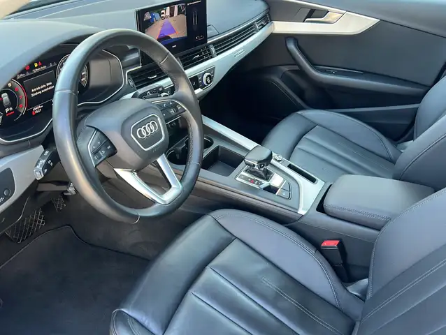 Audi A4 view 5