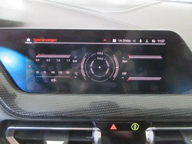 BMW 1 Series view 15