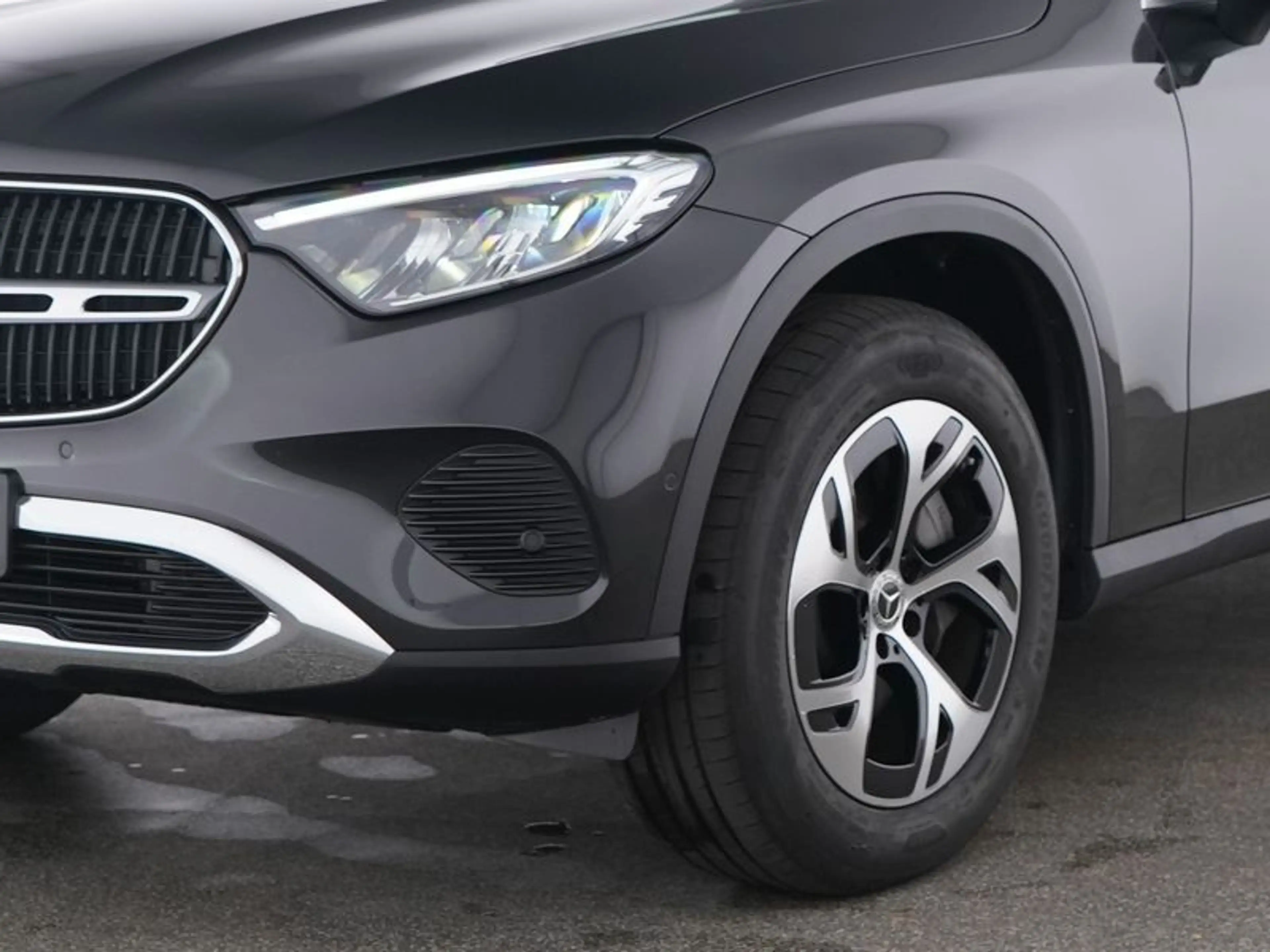 Mercedes-Benz GLC 300 e 4M Avantgarde Adv+ AHK 360° Winter 360 — photo 3