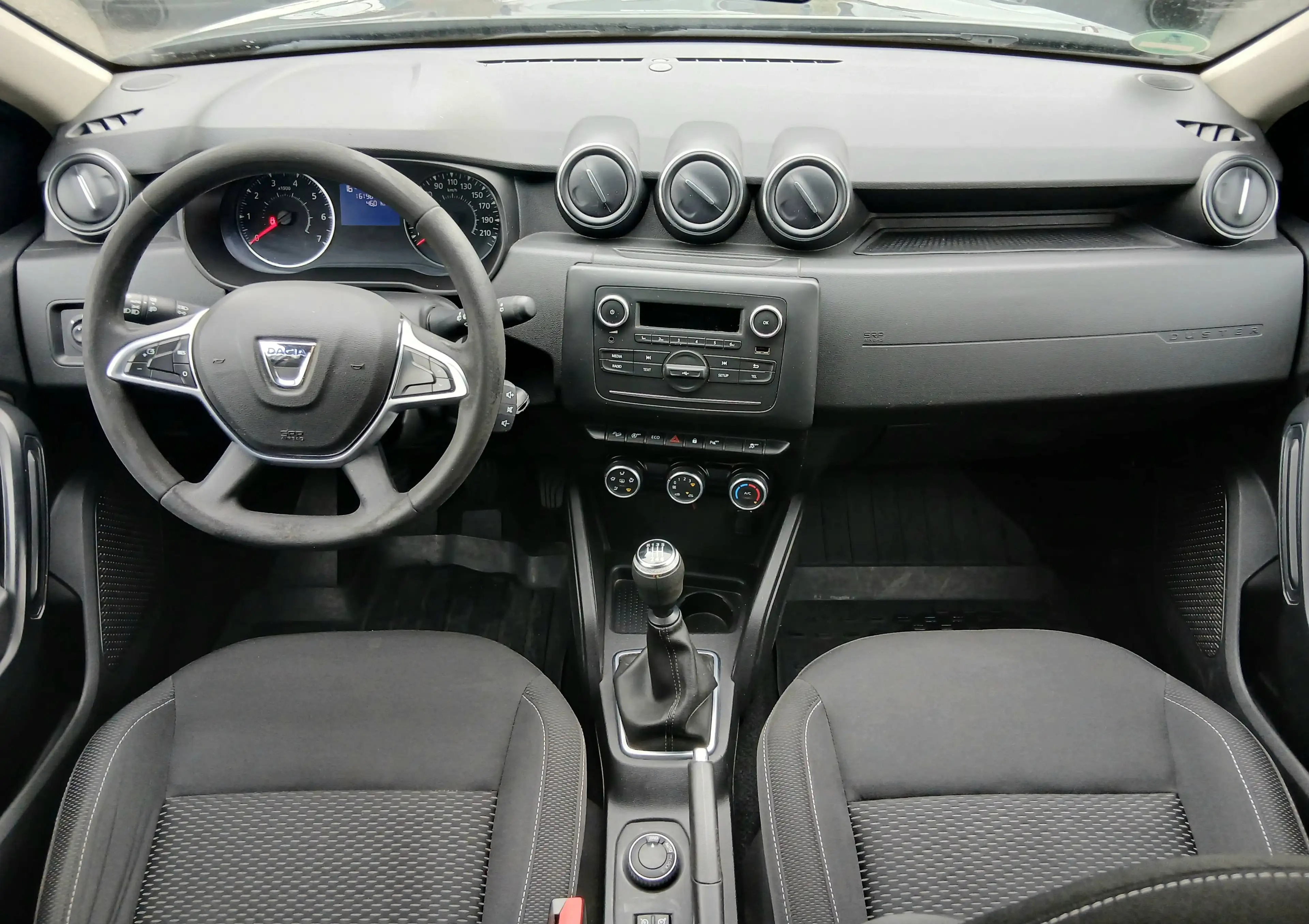 Dacia Duster Comfort 4WD — photo 13