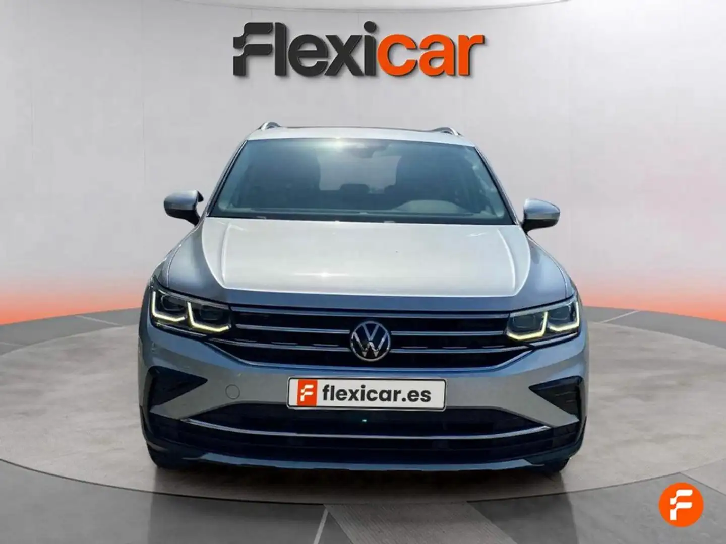 Volkswagen Tiguan Life 2.0 TDI 110kW (150CV) DSG Gris - 2