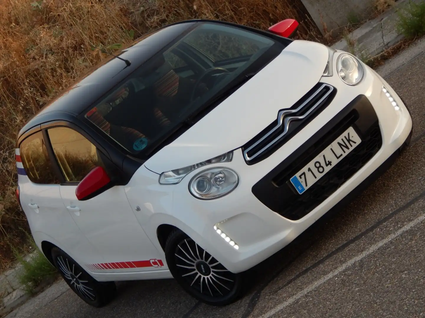 Citroen C1 1.0 VTi City Edition 72 Bianco - 1
