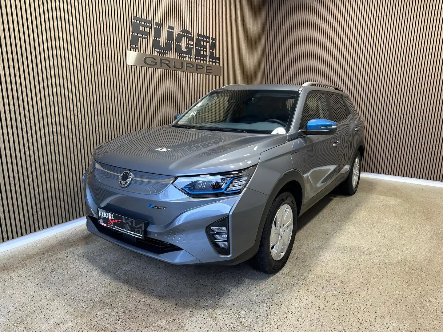 SsangYong Korando e-Motion 61,5 kWh Titanium 4x2 LED|Navi|ACC Gri - 2