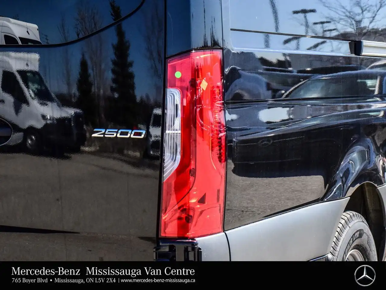 Mercedes-Benz Sprinter снимка Mercedes-Benz Sprinter