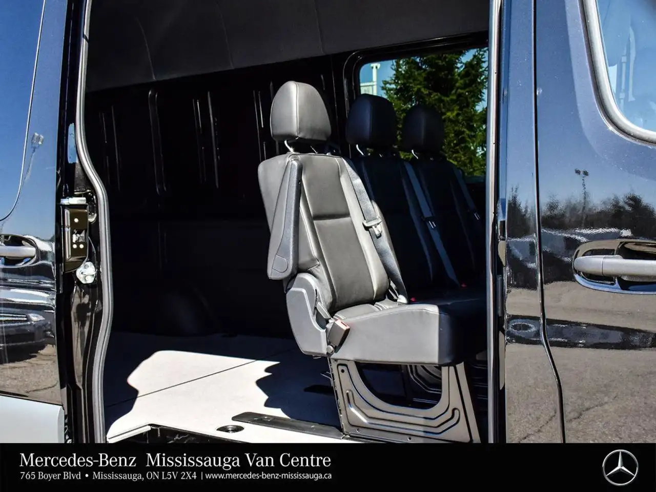 Mercedes-Benz Sprinter снимка Mercedes-Benz Sprinter