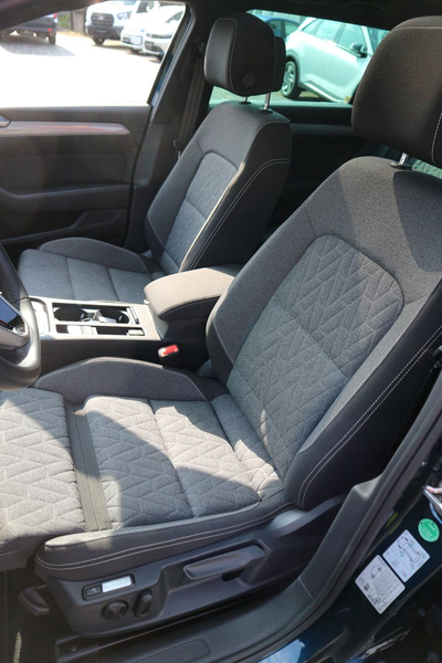 Volkswagen Passat Variant Passat 2.0 TDI DSG Variant Business Panoramadach — photo 13