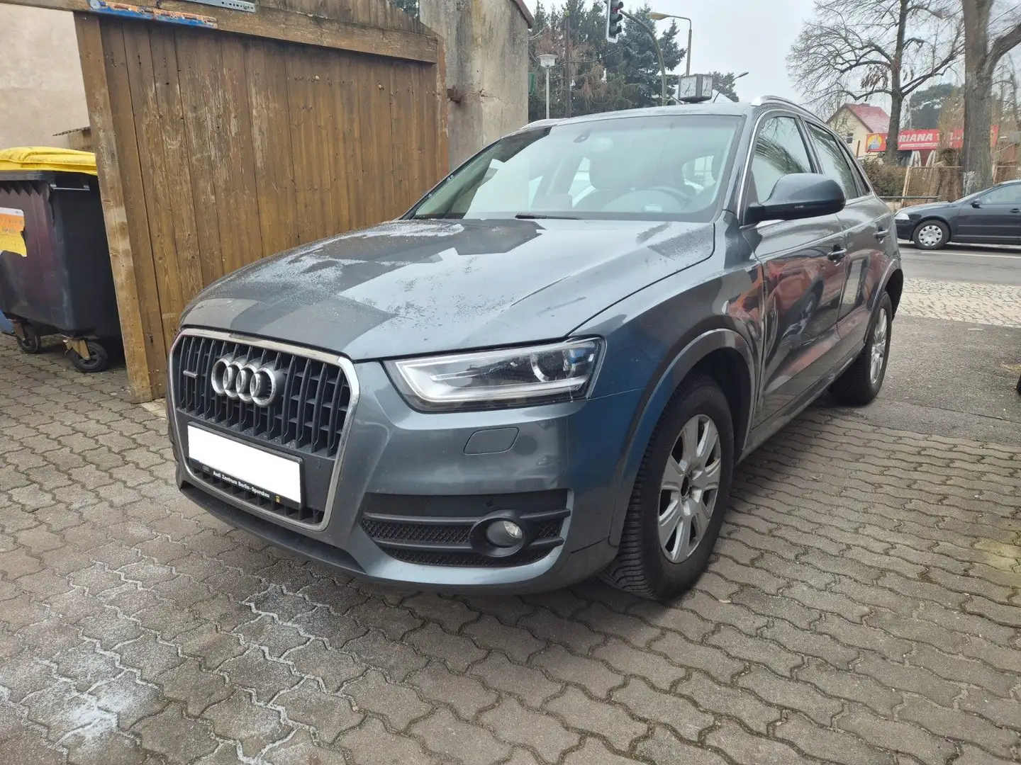 Audi Q3 2.0 TDI quattro, XENON, PANO, AUTOMATIK, 2.HD Grau - 1