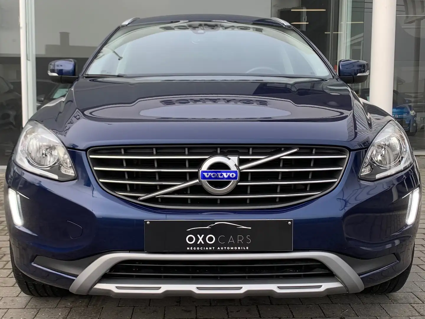 Volvo XC60 2.0 D3 / Ocean Race / Gps / Cuir / Cruise / PDC / Blauw - 2