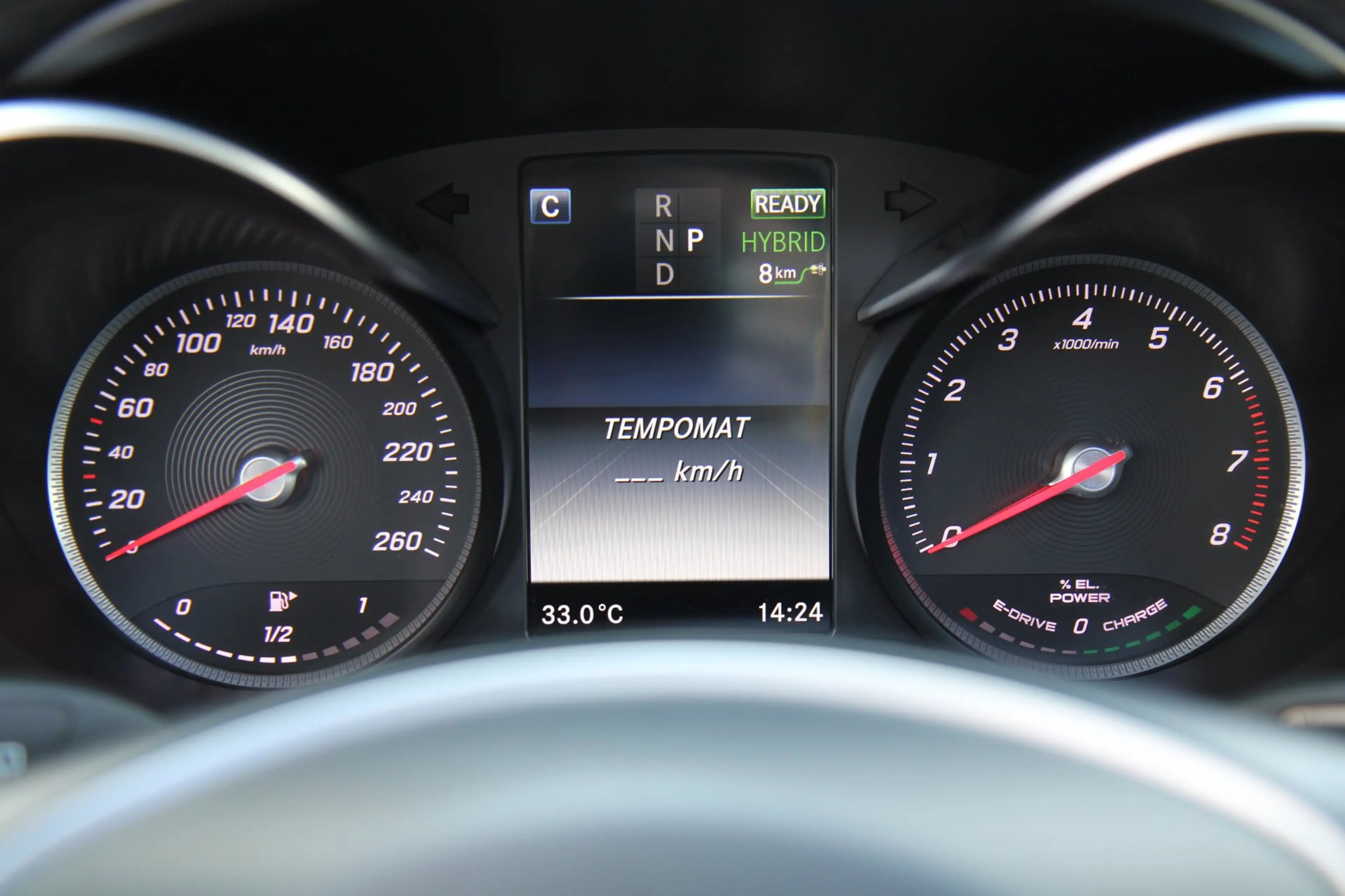 Mercedes-Benz C 350 Estate e Pano LED 360° Camera !! — photo 9