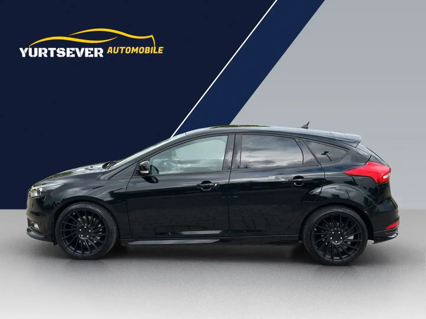 Ford Focus Lim. ST*PDC*LED*SHZ*CARPLAY*ALU*NAVI*KLIMA Schwarz - 2