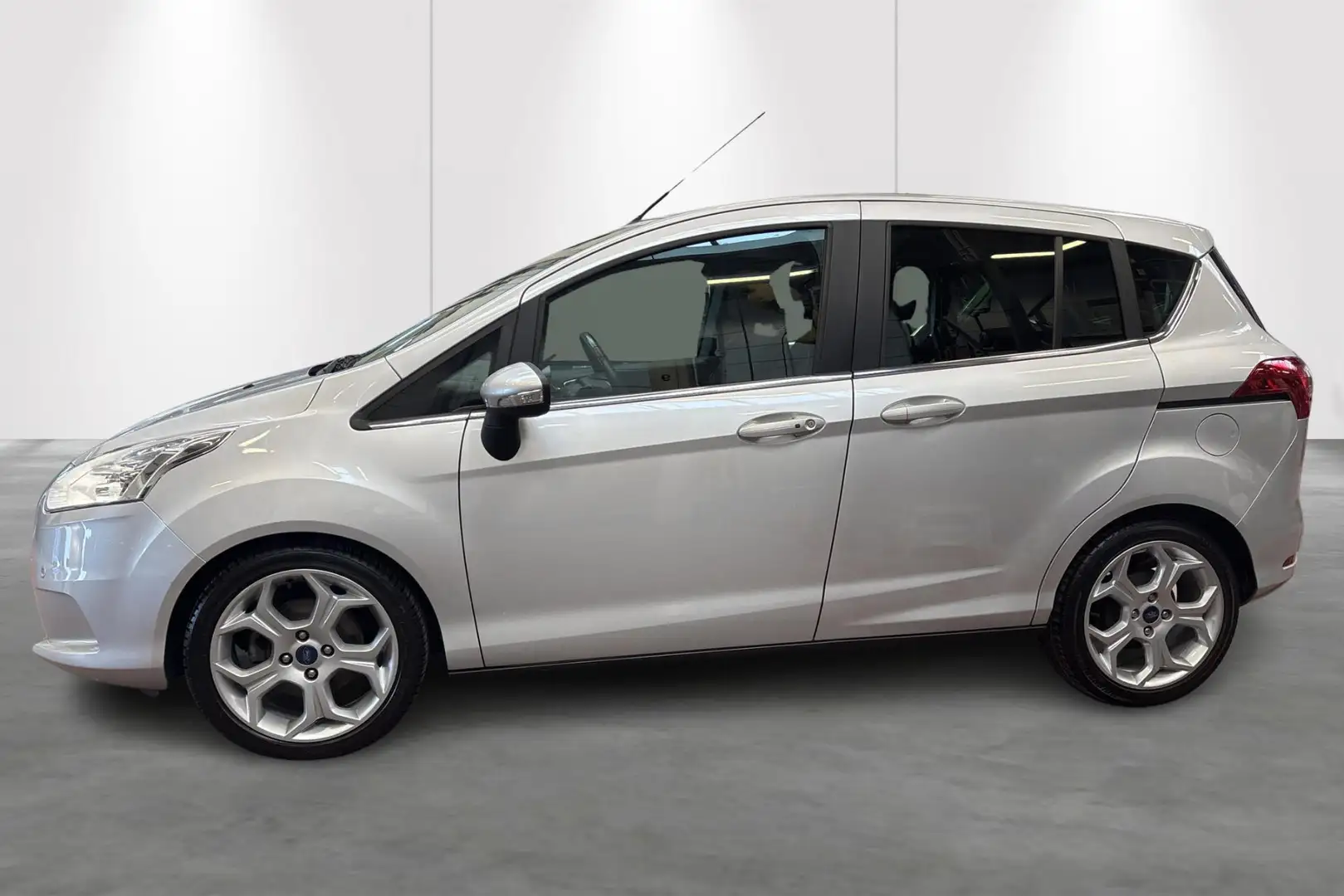 Ford B-Max 1.0i EcoBoost 92kW S/S Titanium - 2