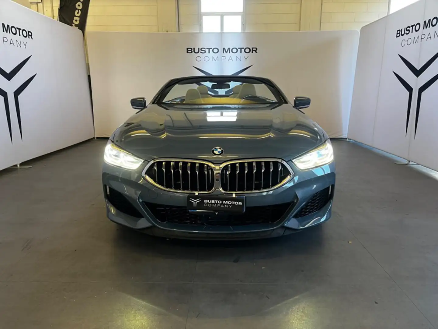 BMW M850 i xDrive Cabrio IVA ESPOSTA Grey - 2