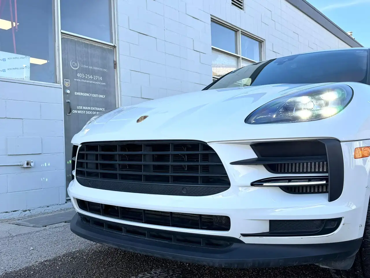 Porsche Macan снимка Porsche Macan