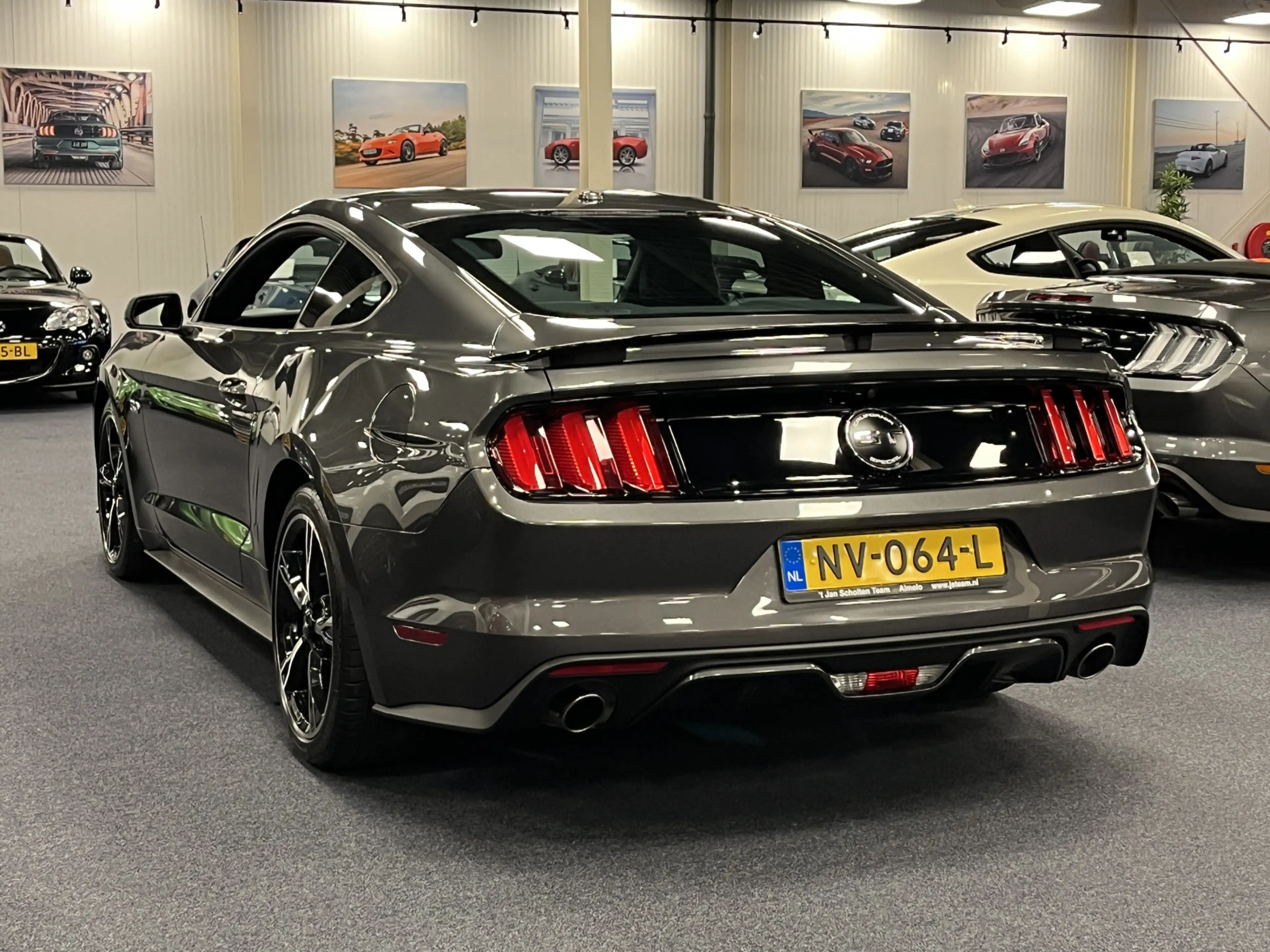 Ford Mustang Fastback 5.0i V8 California Special 435PK Magnerid — photo 11