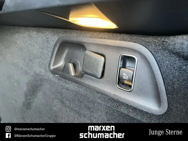 Mercedes-Benz GLE view 15