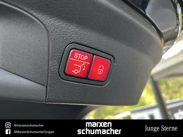 Mercedes-Benz GLE view 14