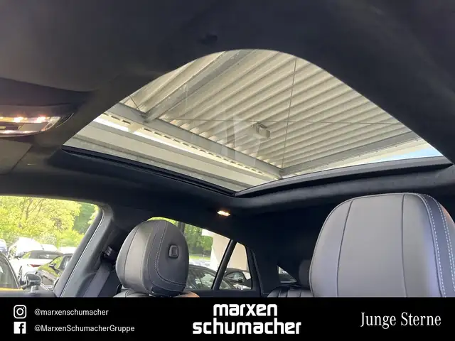 Mercedes-Benz GLE view 11