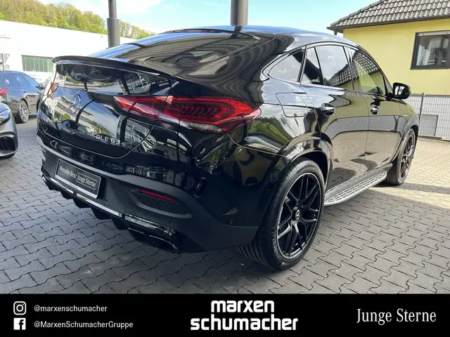 Mercedes-Benz GLE view 4