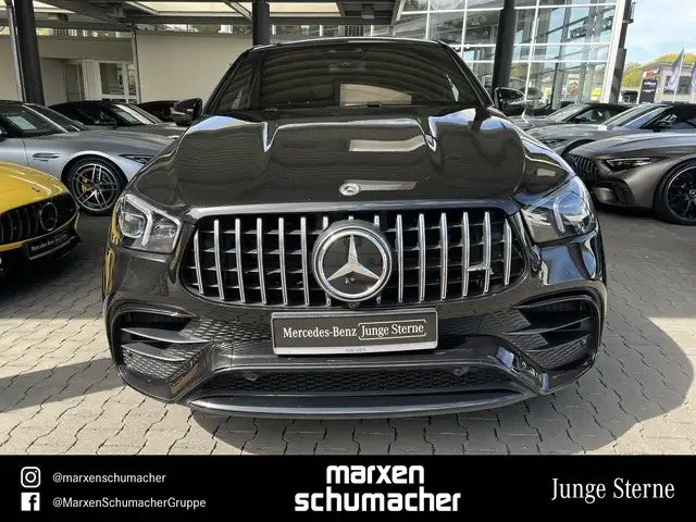 Mercedes-Benz GLE view 2