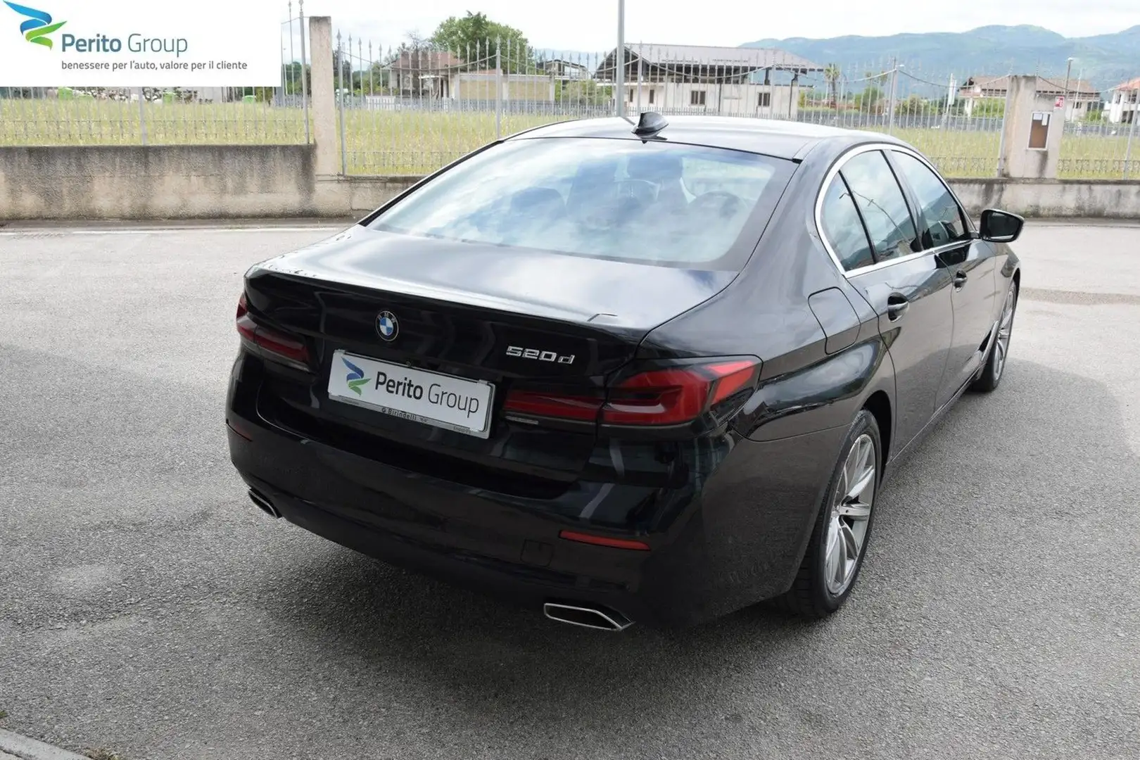 BMW 520 d 48V Business Noir - 2