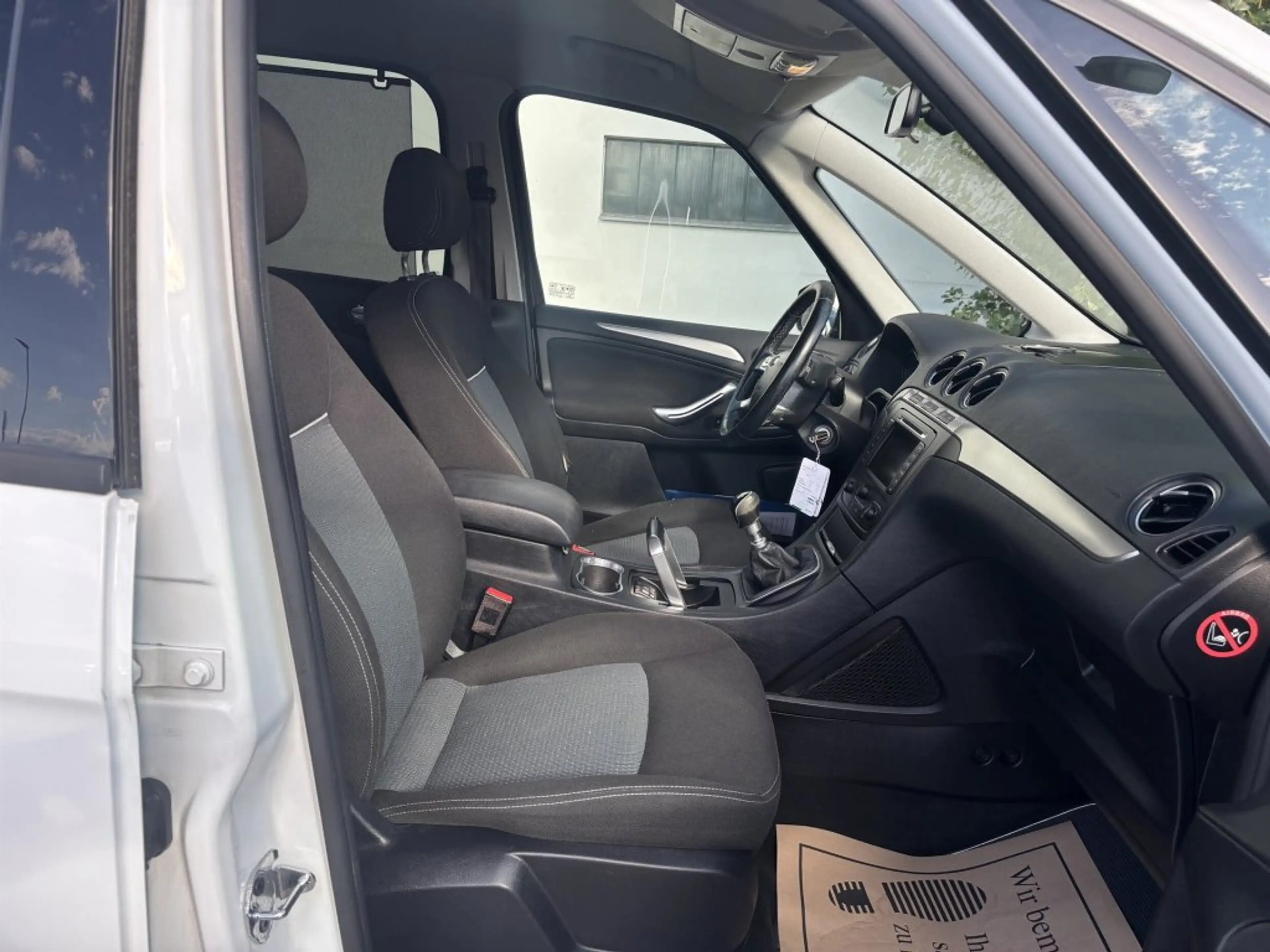 Ford Galaxy 2.0TDCI14 BUSIN.PLU GROSSRAUM — photo 8