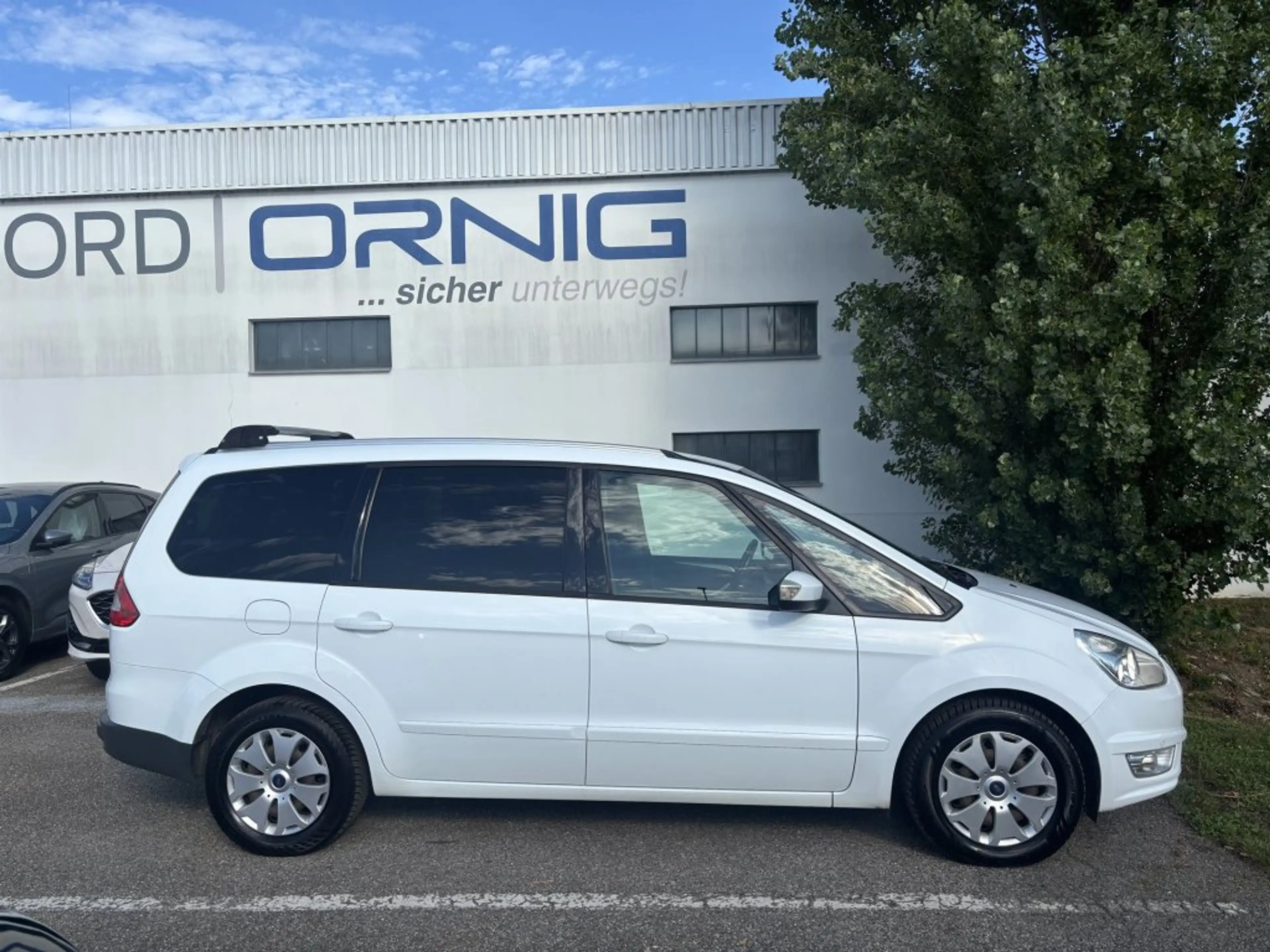 Ford Galaxy 2.0TDCI14 BUSIN.PLU GROSSRAUM — photo 6