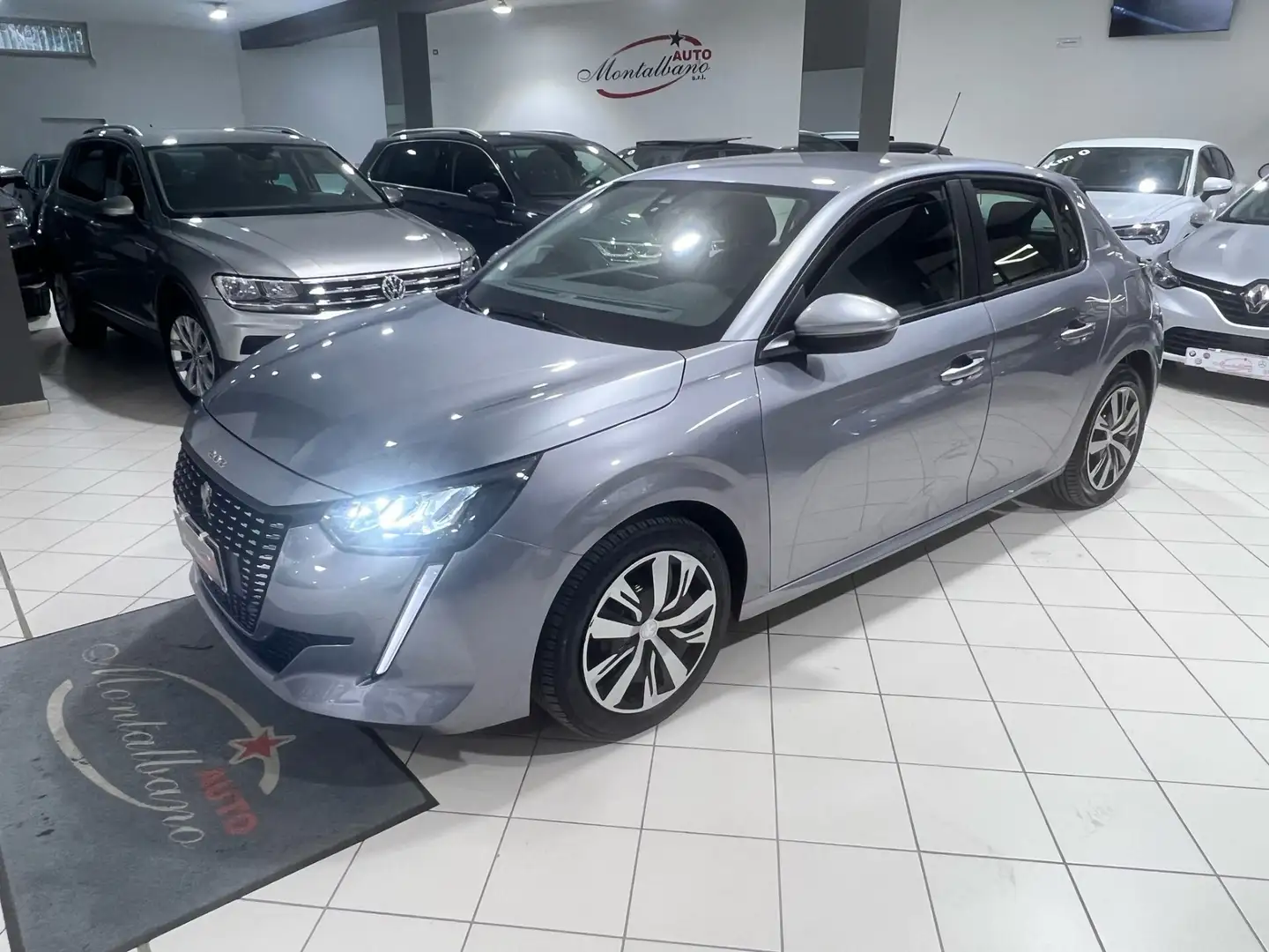 Peugeot 208 BlueHDi 100 Stop&Start 5 porte Active Gris - 1