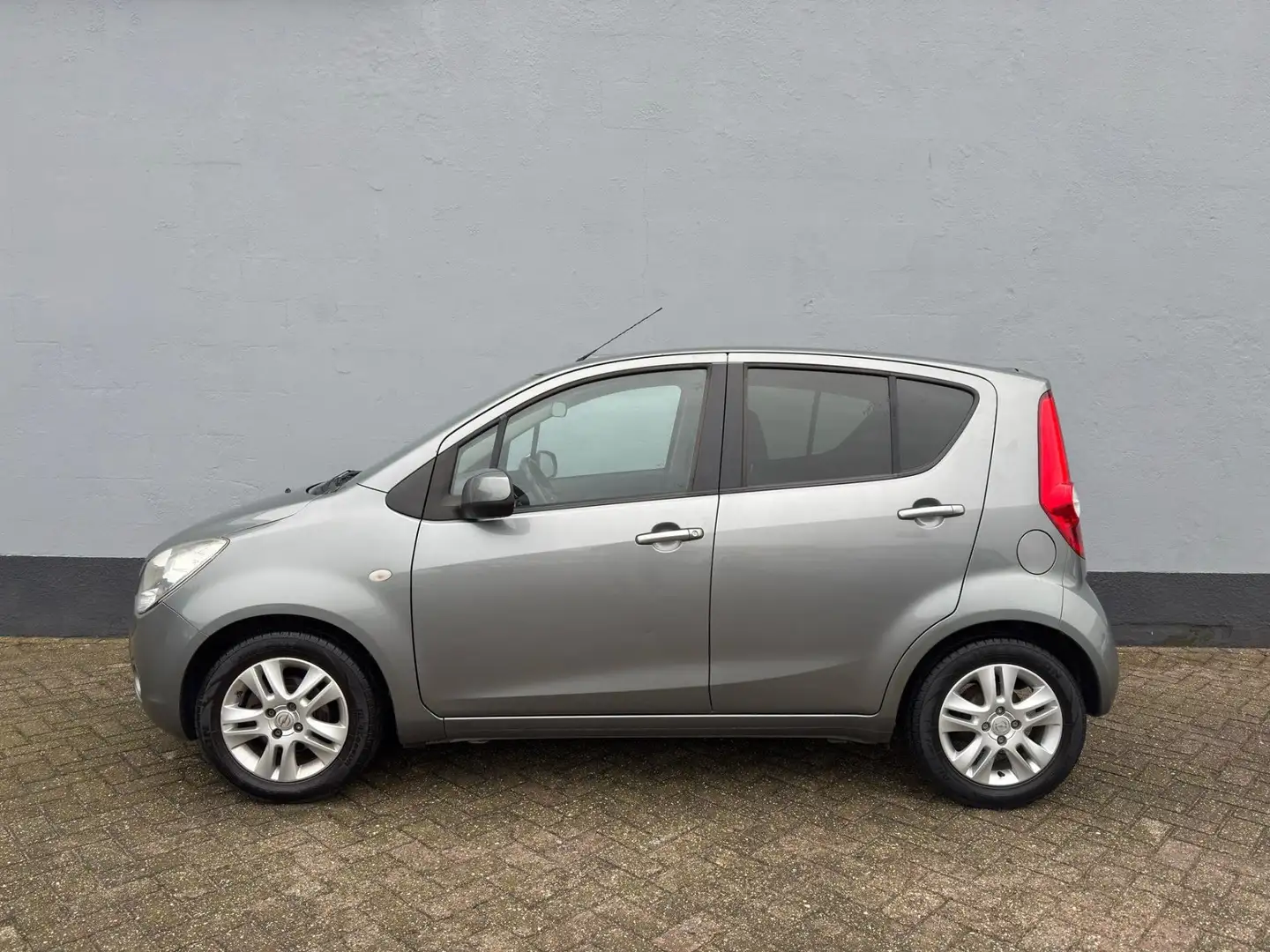 Opel Agila 1.0 Edition 5-Deurs - Airco - LMV Grijs - 2