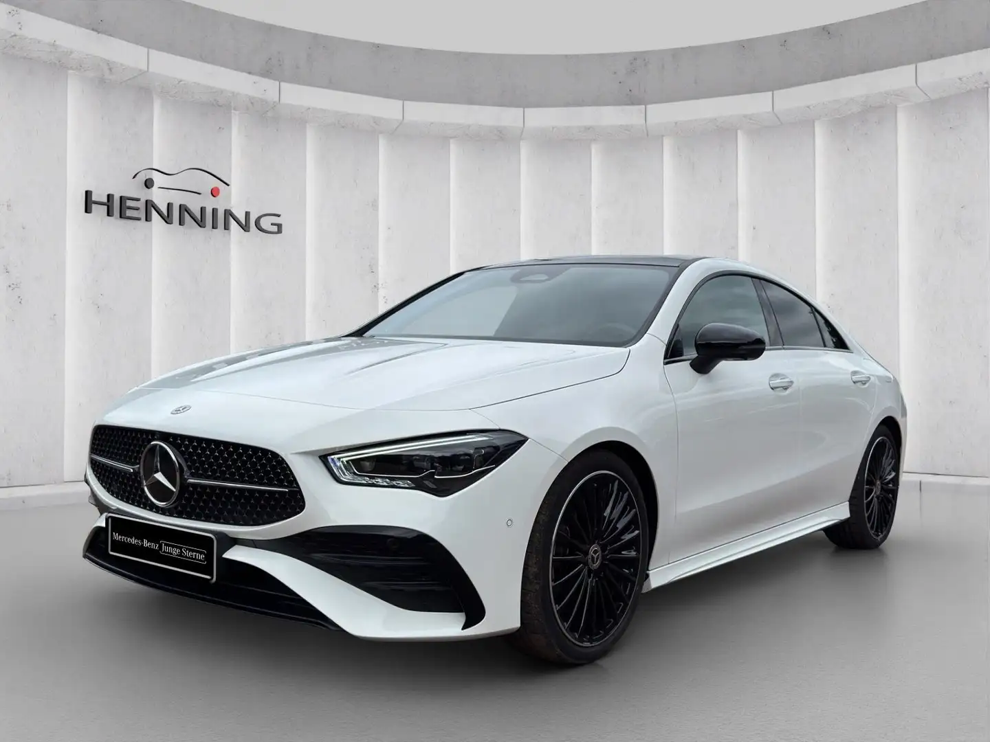 Mercedes-Benz CLA 250 4M Night Pano Burmester 360° Distron 19" Blanc - 1