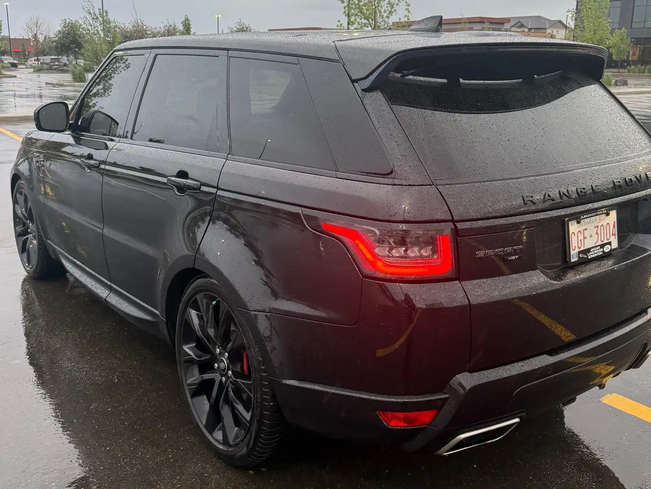 Land Rover Range Rover Sport photo Land Rover Range Rover Sport