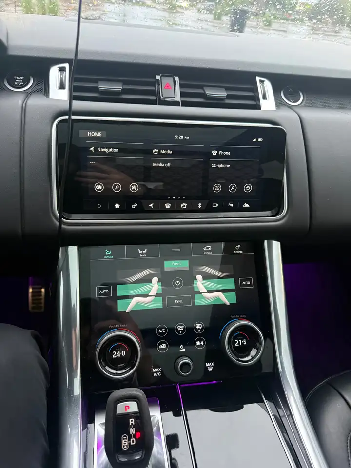 Land Rover Range Rover Sport photo Land Rover Range Rover Sport