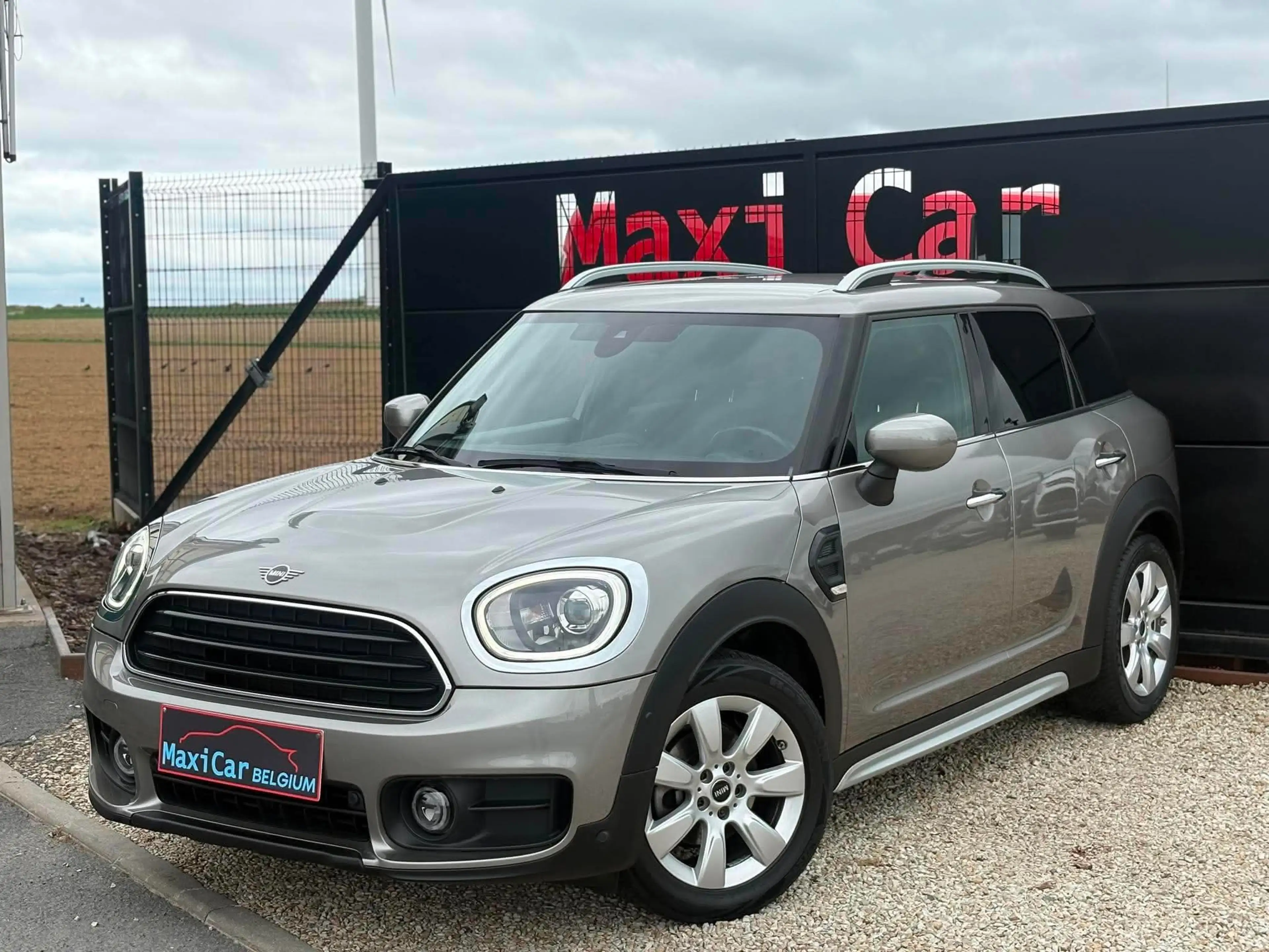 MINI One Countryman Mini Countryman 1.5 DA One AdBlue (EU6d) / 62.791 km / 1er propriétaire