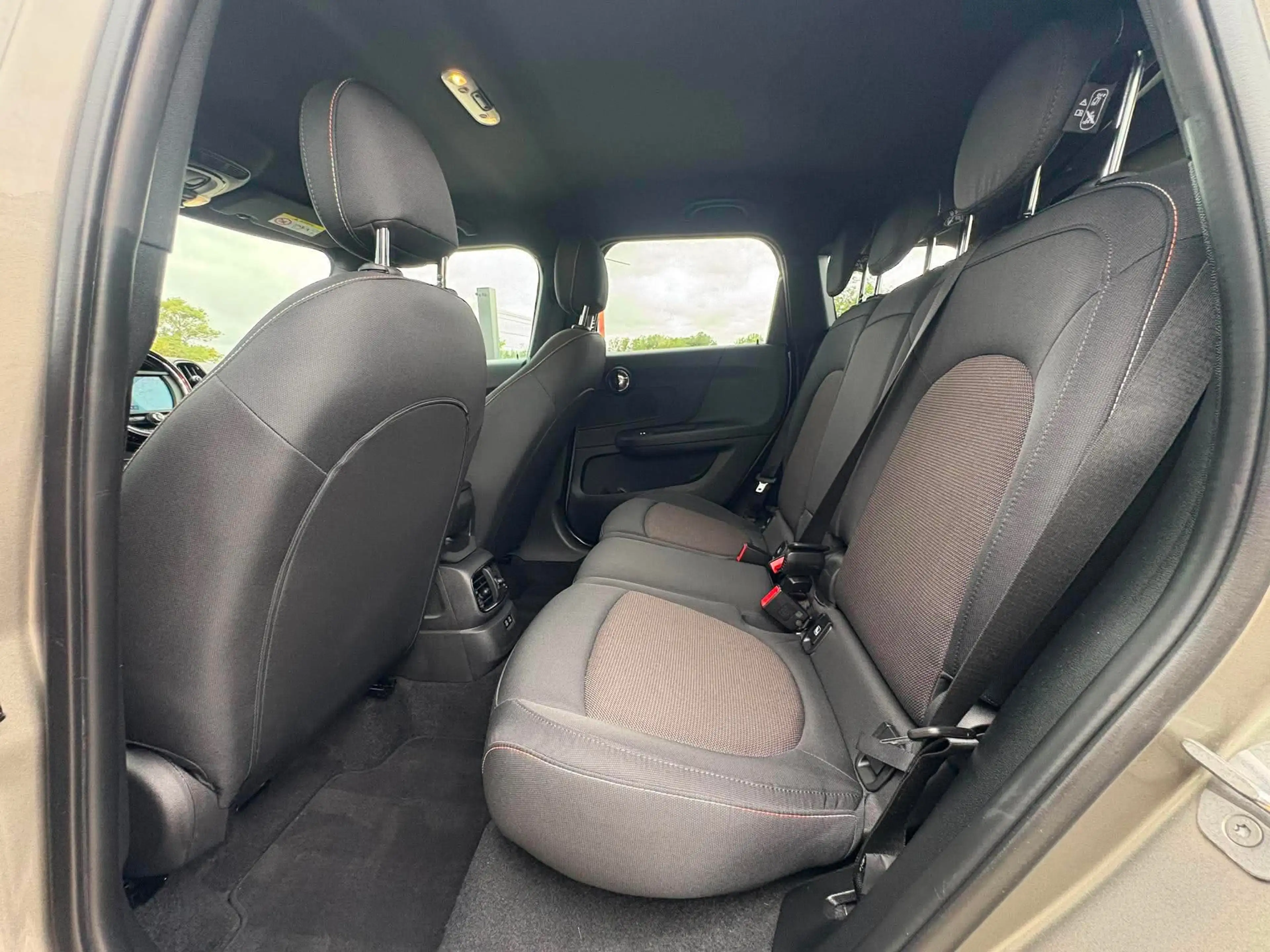 MINI One Countryman Mini Countryman 1.5 DA One AdBlue (EU6d) / 62.791 km / 1er propriétaire — photo 6