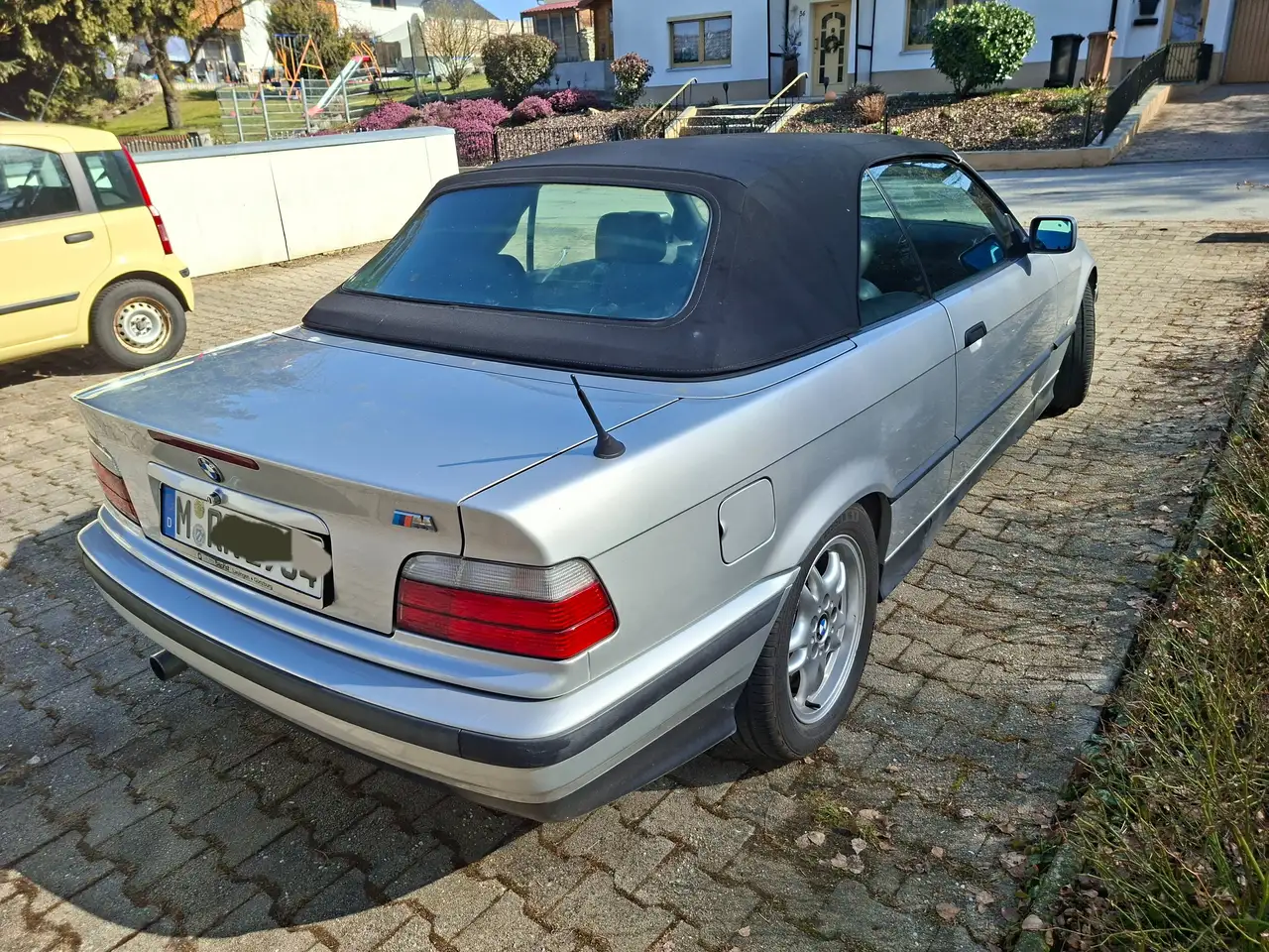BMW 318i Exclusiv Edition, foto 2
