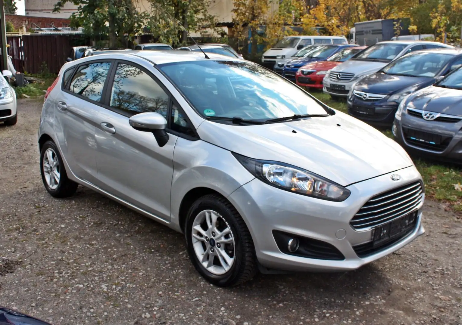 Ford Fiesta Sync Edition / TÜV/AU 08/2027 Silber - 1